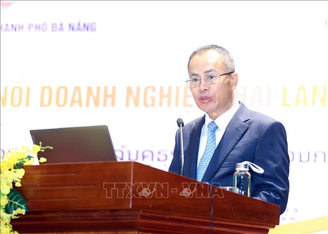 Vietnamese Ambassador to Thailand Phan Chi Thanh speaks at the forum. VNA Photo: Trần Lê Lâm
