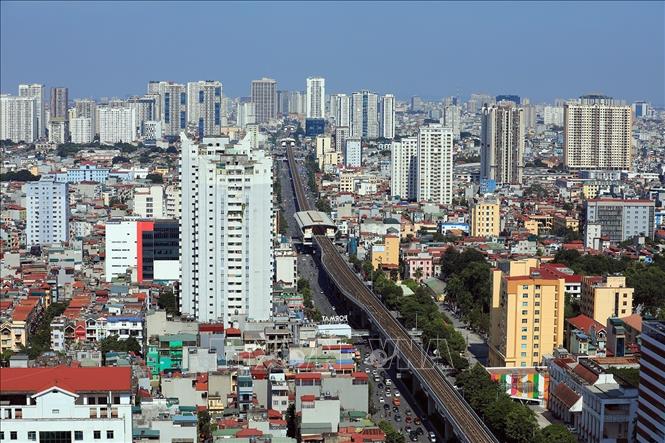 Trong ảnh: Số lượng căn hộ cao cấp ở Hà Nội chiếm 55% tổng nguồn cung mới. Ảnh: Tuấn Anh - TTXVN