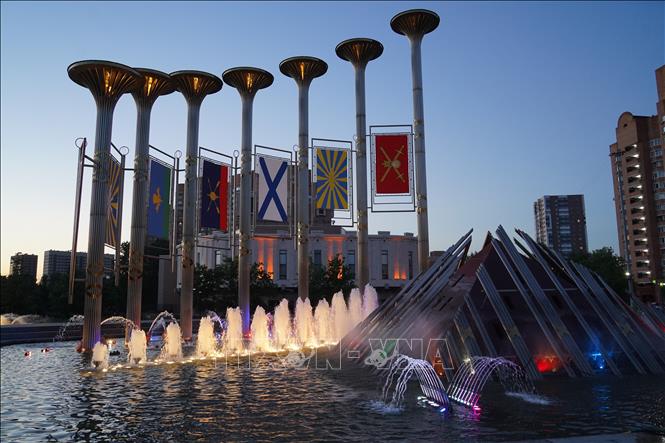 Đài phun nước “Âm nhạc Vinh quang” ra đời kỷ niệm 60 năm chiến thắng trong Chiến tranh Vệ quốc Vĩ đại. Ảnh: Duy Trinh-TTXVN