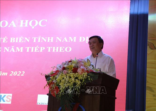 Trong ảnh: Giáo sư, Tiến sĩ Nguyễn Xuân Thắng, Ủy viên Bộ Chính trị, Giám đốc Học viện Chính trị quốc gia Hồ Chí Minh, Chủ tịch Hội đồng Lý luận Trung ương, phát biểu tại Hội thảo. Ảnh: Công Luật - TTXVN
