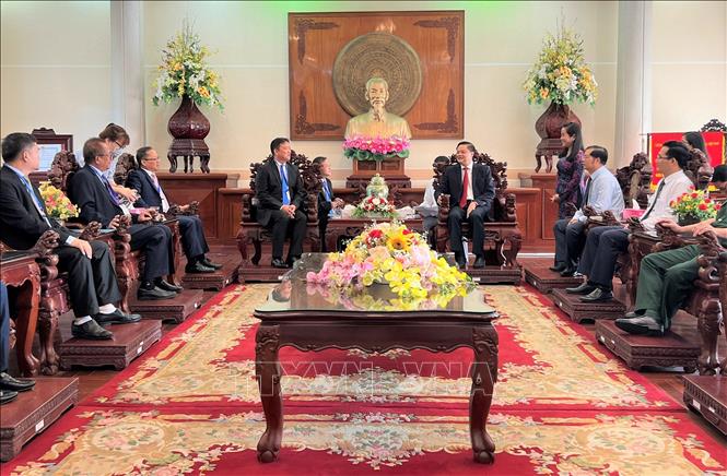 Trong ảnh: Quang cảnh buổi làm việc. Ảnh: Ánh Tuyết - TTXVN