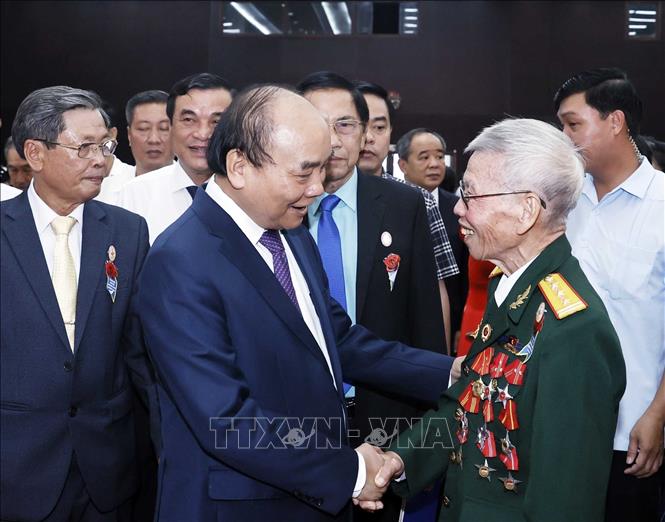 President Nguyen Xuan Phuc and delegates at the ceremony. VNA Photo: Thống Nhất 