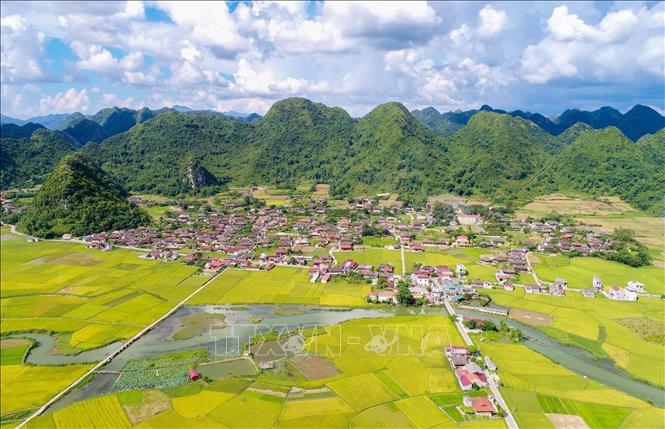 A bird's eye view of the Bac Son valley. VNA Photo: Anh Tuấn