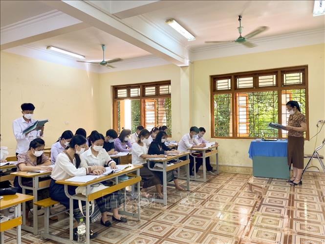 Giờ học của Lưu học sinh Lào tại Trường Cao đẳng Sơn La. Từ năm 2015 đến nay, tỉnh Sơn La đã tiếp nhận gần 1.700 lưu học sinh Lào. Ảnh: TTXVN phát