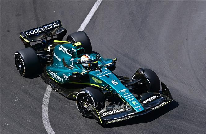 Trong ảnh (tư liệu): Tay đua Sebastian Vettel trong một buổi luyện tập tại Monaco ngày 27/5/2022. Ảnh: AFP/ TTXVN