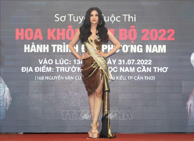 Thí sinh tham gia cuộc thi. Ảnh: Ánh Tuyết - TTXVN