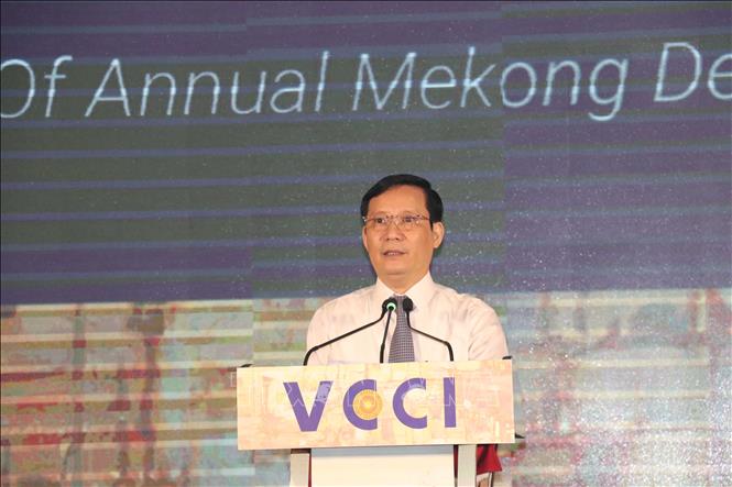 Trong ảnh: Ông Phạm Tấn Công, Ủy viên Trung ương Đảng, Chủ tịch VCCI phát biểu tại lễ công bố. Ảnh: Ngọc Thiện- TTXVN