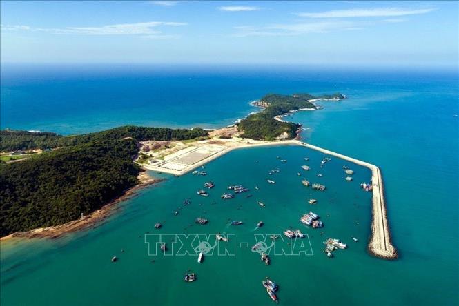 Co To island is the biggest island located within the archipelago of Co To Island District which is comfortably anchored in the area of the Gulf of Tonkin. VNA Photo: Thanh Vân