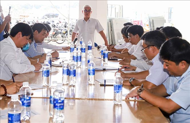 Trong ảnh: Bí thư Tỉnh ủy Bình Dương Nguyễn Văn Lợi phát biểu tại buổi kiểm tra tiến độ xây dựng Bệnh viện 1.500 giường. Ảnh: TTXVN phát