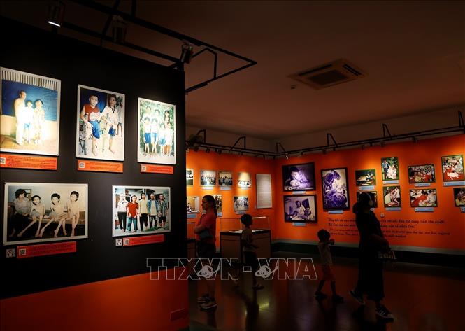 Visitors learn about the consequences of Agent Orange in Vietnam at the War Remnants Museum in Ho Chi Minh City. VNA Photo: Hồng Đạt