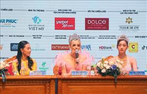 Miss World 2021 tham dự đêm Chung kết Hoa hậu Thế giới Việt Nam 2022