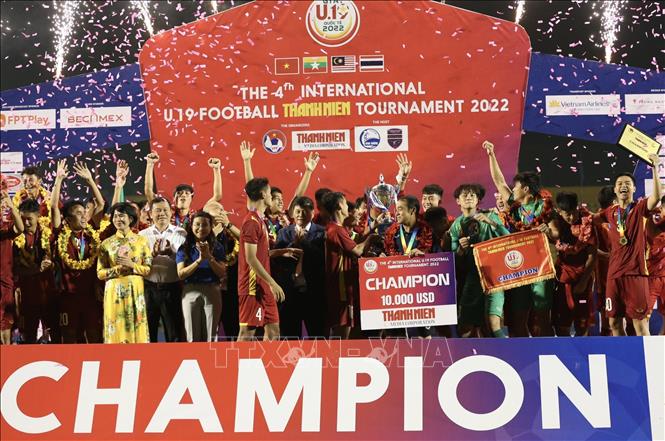 Đội U19 Việt Nam vô địch Giải U19 Quốc tế Thanh niên 2022. Ảnh: Huyền Trang- TTXVN