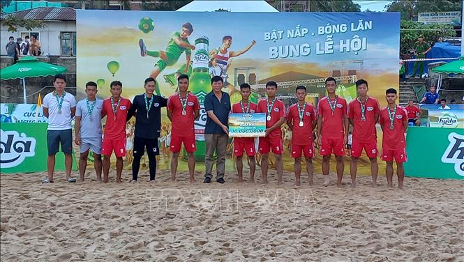 Đội Đà Nẵng giành ngôi vị á quân. Ảnh: Đức Thọ - TTXVN