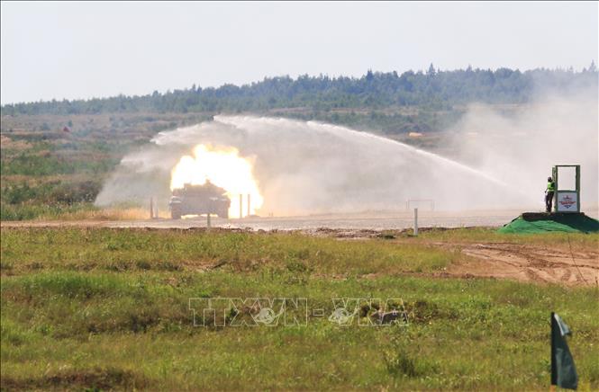 The Vietnamese tank crew completed their task, destroying four targets out of five and finishing the race after 34 minutes 53 seconds. VNA Photo: Trần Văn Hiếu