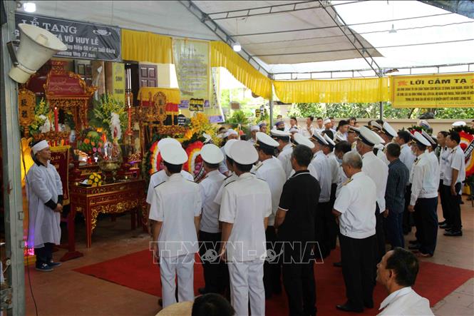 Quang cảnh tang lễ Anh hùng Lực lượng vũ trang nhân dân, Đại tá Vũ Huy Lễ. Ảnh: Hoàng Ngọc - TTXVN