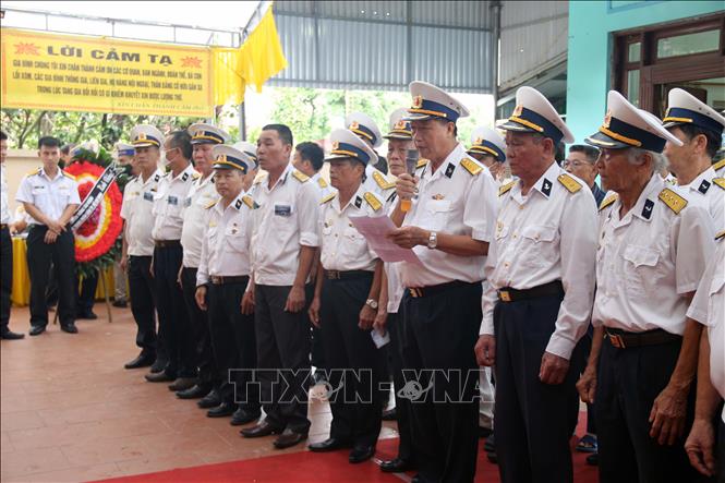 Quang cảnh tang lễ Anh hùng Lực lượng vũ trang nhân dân, Đại tá Vũ Huy Lễ. Ảnh: Hoàng Ngọc - TTXVN