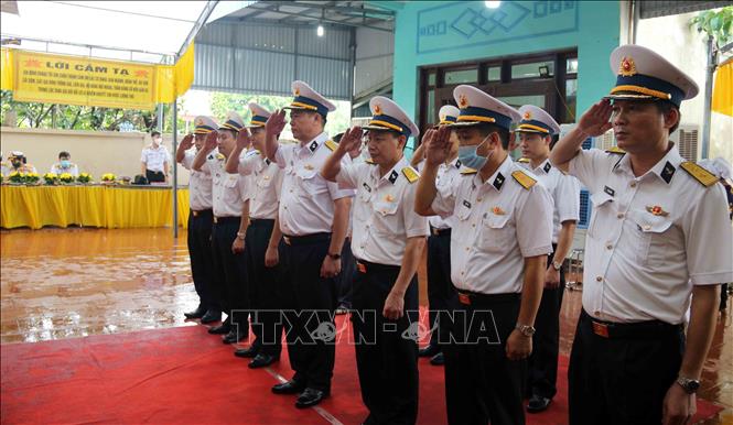 Quang cảnh tang lễ Anh hùng Lực lượng vũ trang nhân dân, Đại tá Vũ Huy Lễ. Ảnh: Hoàng Ngọc - TTXVN
