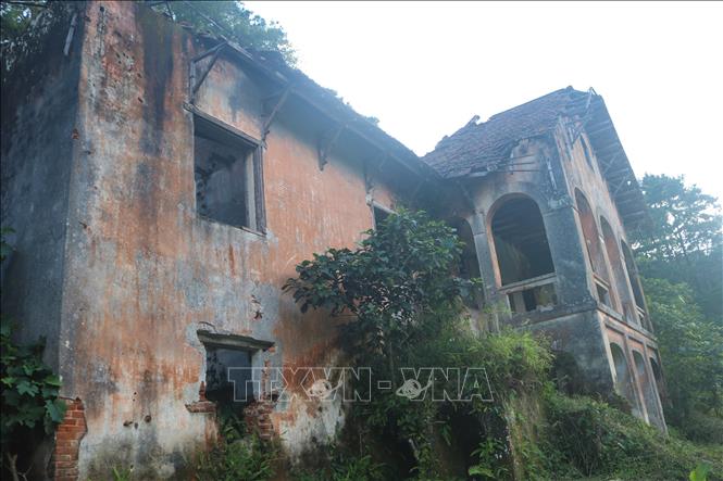 Trong ảnh: Cận cảnh Biệt thự đỏ của Pháp ở xóm Phia Đén, xã Thành Công, huyện Nguyên Bình, tỉnh Cao Bằng. Ảnh: Chu Hiệu-TTXVN