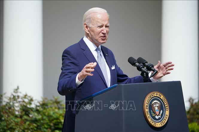 Trong ảnh: Tổng thống Mỹ Joe Biden phát biểu tại Nhà Trắng ngày 11/4/2022. Ảnh: AFP/ TTXVN