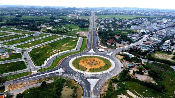 Nút giao cuối tuyến nối với Cửa khẩu quốc tế Móng Cái. Ảnh: Huy Hùng - TTXVN 