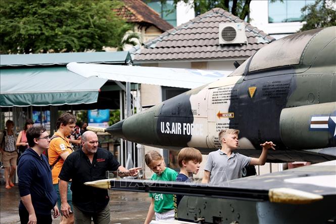An US plane used during the Vietnam War is displayed at the museum. VNA Photo: Hồng Đạt 