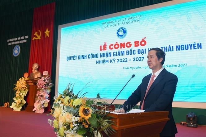 Bộ trưởng Bộ Giáo dục và Đào tạo Nguyễn Kim Sơn phát biểu tại lễ trao quyết định. Ảnh: Thu Hằng-TTXVN
