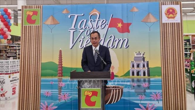 Đại sứ Phan Chí Thành phát biểu khai mạc sự kiện. Ảnh: Huy Tiến - PV TTXVN tại Thái Lan