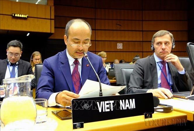 Đoàn Việt Nam do Đại sứ Nguyễn Trung Kiên, Thống đốc - Đại diện thường trực Việt Nam tại Cơ quan Năng lượng Nguyên tử quốc tế (IAEA) làm Trưởng đoàn, tham gia cuộc họp định kỳ lần thứ hai Hội đồng Thống đốc IAEA tại Viên (Áo) từ ngày 6-10/6/2022. Ảnh: TTXVN phát