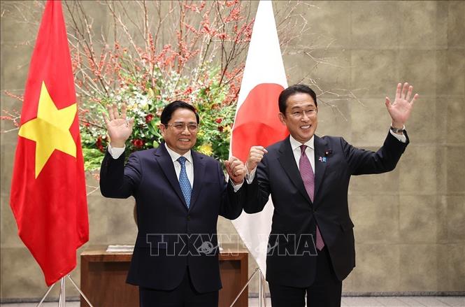 Lễ đón chính thức Thủ tướng Phạm Minh Chính và Đoàn đại biểu cấp cao Việt Nam thăm Nhật Bản được tổ chức trọng thể dưới sự chủ trì của Thủ tướng Kishida Fumio (2021). Ảnh: Dương Giang-TTXVN