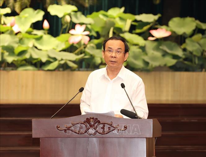 Đồng chí Nguyễn Văn Nên, Ủy viên Bộ Chính trị, Bí thư Thành ủy Thành phố Hồ Chí Minh phát biểu tại buổi làm việc. Ảnh: Trí Dũng – TTXVN