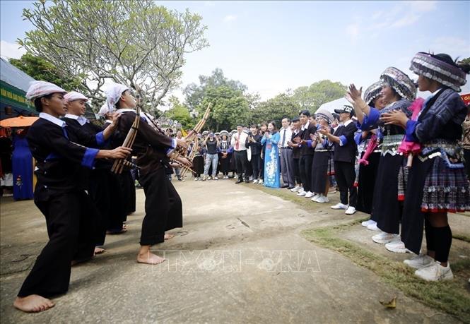 A corner of a space for introducing culture of ethnic minority groups held in Nghia Lo town, the northern province of Yen Bai, as part of the  ceremony. VNA Photo