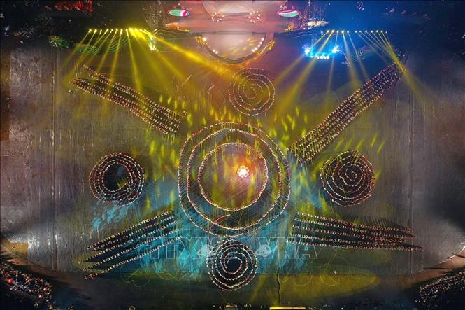 A special art performance highlights the uniqueness of Xoe Thai dance at the ceremony VNA Photo: Dương Giang 