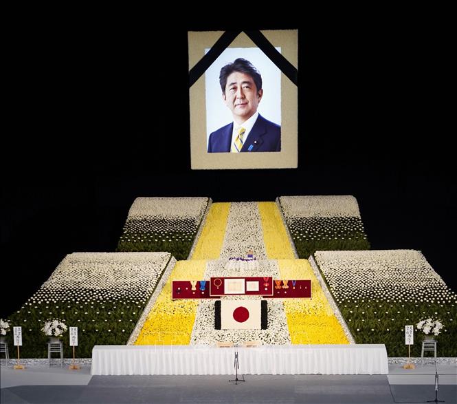Trong ảnh: Toàn cảnh lễ quốc tang cố Thủ tướng Nhật Bản Shinzo Abe tại Nippon Budokan, trung tâm thủ đô Tokyo ngày 27/9/2022. Ảnh: Kyodo/TTXVN