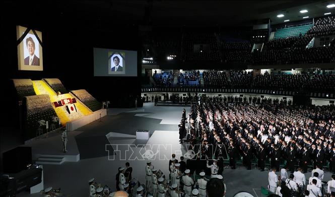 Trong ảnh: Toàn cảnh Lễ Quốc tang cố Thủ tướng Nhật Bản Abe Shinzo tại Nippon Budokan ở thủ đô Tokyo, ngày 27/9/2022. Ảnh: Kyodo/TTXVN