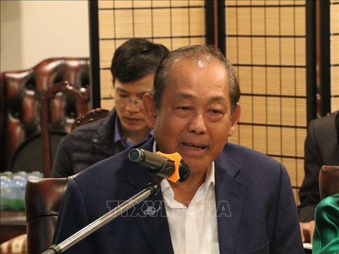 Nhà thơ Trương Hòa Bình giới thiệu tập thơ 