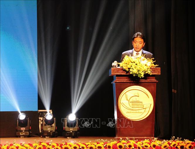 Deputy Minister of Culture, Sports and Tourism Hoang Dao Cuong speaks at the opening ceremony.  VNA Photo: Thu Hương 