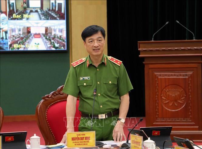 Trung tướng Nguyễn Duy Ngọc, Thứ trưởng Bộ Công an phát biểu tại hội nghị. Ảnh: Quân Trang-TTXVN 