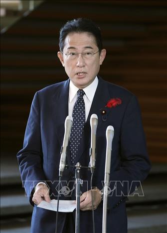 Trong ảnh: Thủ tướng Nhật Bản Kishida Fumio trong cuộc họp báo tại Tokyo, chỉ trích vụ phóng tên lửa mới nhất của Triều Tiên, ngày 4/10/2022. Ảnh: Kyodo/TTXVN
