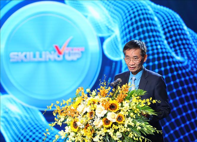 Phó Chủ tịch Tổng Liên đoàn Lao động Việt Nam Trần Văn Thuật phát biểu. Ảnh: Hoàng Hiếu - TTXVN 