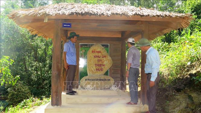 Trong ảnh: Địa đạo Khu ủy Trị Thiên Huế đã được xếp hạng là Di tích lịch sử cấp Quốc gia vào năm 1996. Ảnh: Tường Vi - TTXVN