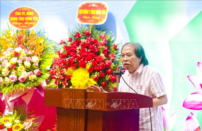 Chủ tịch Hội nhà văn Việt Nam Nguyễn Quang Thiều phát biểu tại Lễ trao giải. Ảnh: Mai Ngoan - TTXVN

