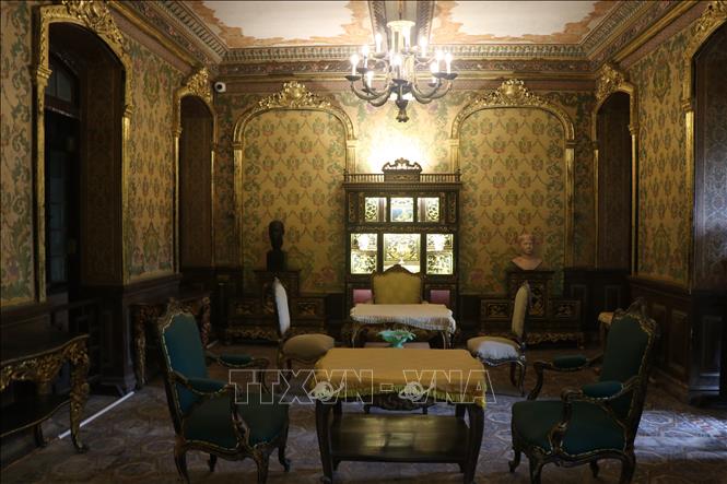 The Western-style living and dining rooms are located on opposite sides of the main hall. VNA Photo: Đỗ Trưởng