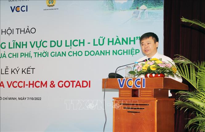 Trong ảnh: Ông Trần Ngọc Liêm, Phó giám đốc VCCI chi nhánh TP. Hồ Chí Minh phát biểu khai mạc Hội thảo 