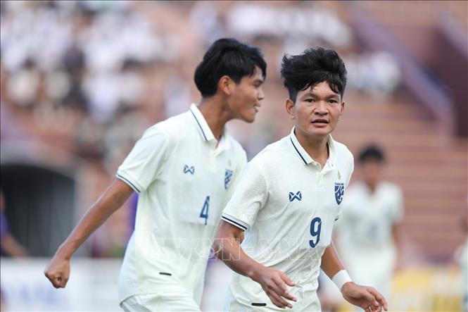 Cầu thủ Tontawan (số 9) ghi bàn thắng mở tỷ số cho U17 Thái Lan ở phút thứ 13 của trận đấu. Ảnh: Minh Quyết - TTXVN