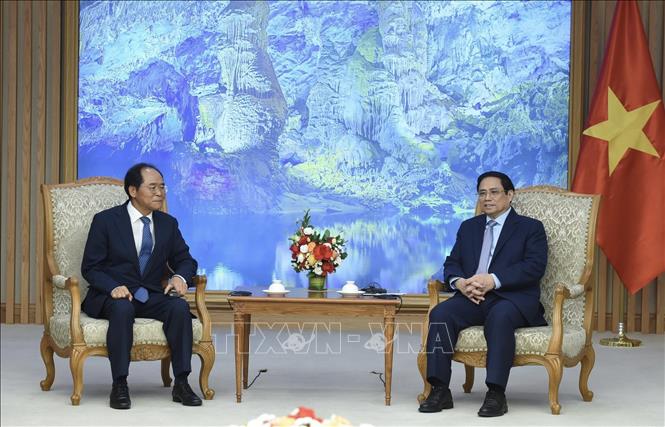 Thủ tướng Phạm Minh Chính tiếp Đại sứ Hàn Quốc tại Việt Nam Park Noh-wan. Ảnh: Dương Giang-TTXVN