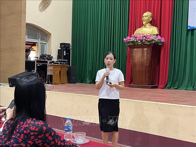 Các chuyên gia chia sẻ kiến thức tại sự kiện. Ảnh: Ánh Tuyết - TTXVN