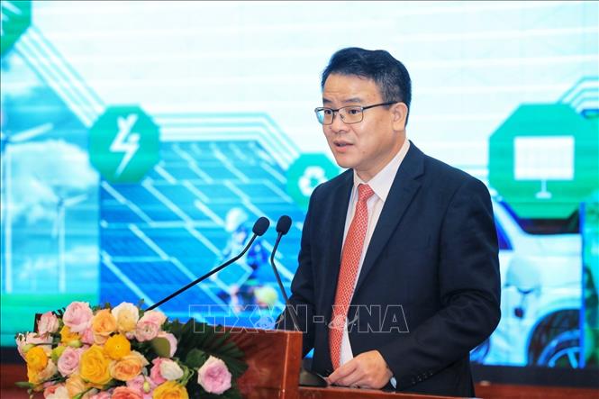 Trong ảnh: Thứ trưởng Bộ Kế hoạch và Đầu tư Trần Quốc Phương phát biểu tại hội thảo. Ảnh: Tuấn Anh - TTXVN