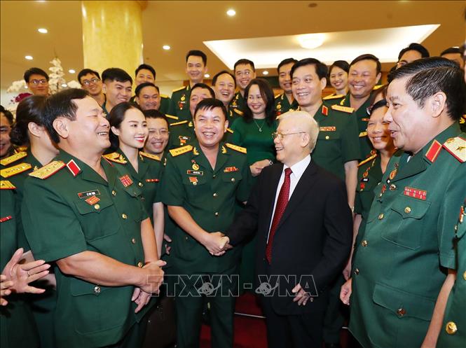 Tổng Bí thư Nguyễn Phú Trọng với các đại biểu. Ảnh: Trọng Đức –TTXVN