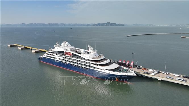 French-flagged cruise ship Le Lape'rouse docks at Ha Long International Cruise Port. VNA Photo