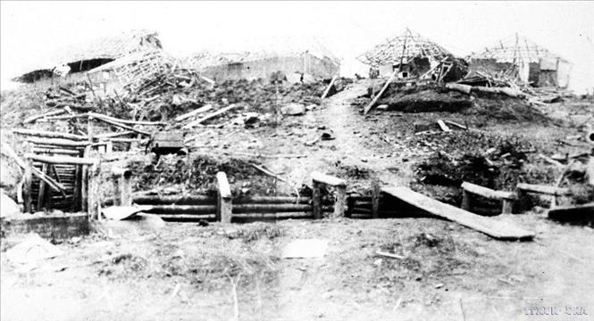 Đợt 1 (từ ngày 14-23/10/1952), quân ta tiến công tiêu diệt phân khu Nghĩa Lộ, đập tan tuyến phòng thủ vành đai ngoài Tây Bắc của địch. Ảnh: TTXVN